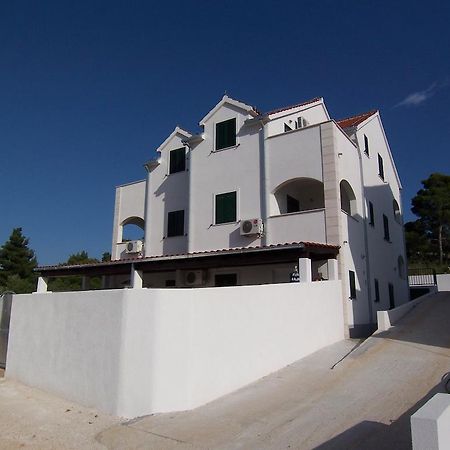 Apartments Croatia Brac San Pietro di Brazza Camera foto