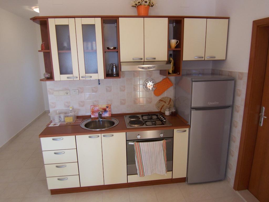 Apartments Croatia Brac San Pietro di Brazza Esterno foto